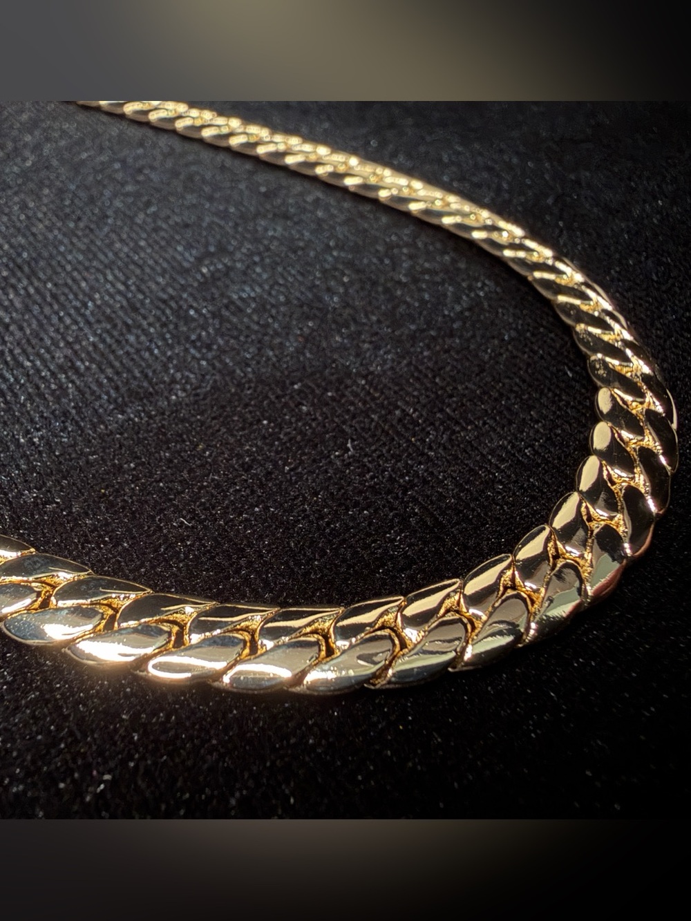 Miami Cuban 24in 6MM 14K Premium Finish Necklace w/lobster clasp Brand New.